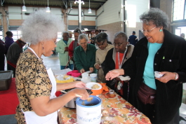 Serving food at senior market days