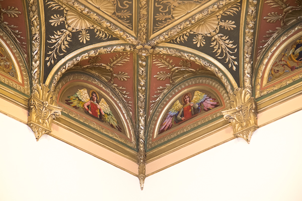 The ceiling of Main Library's Arts and Literature Department
