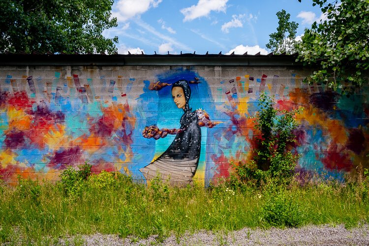 A mural at Bieniek Park.