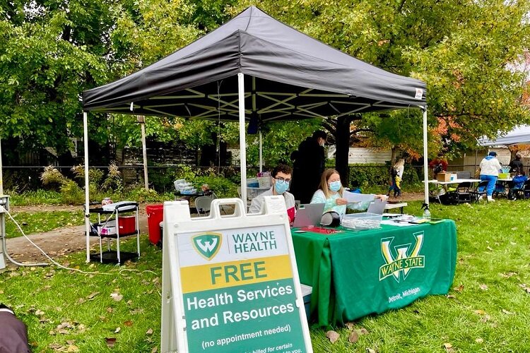 A Wayne Health booth at a UNI-sponsored health event.