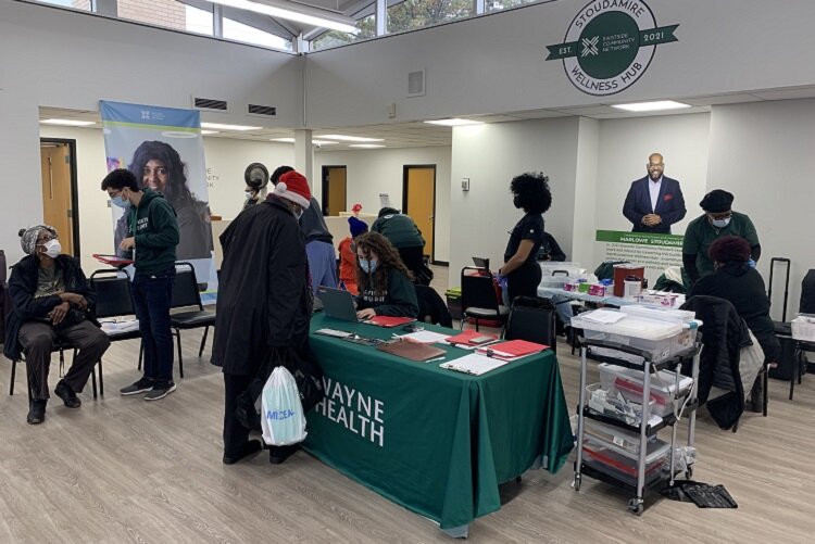 Residents learn about COVID resources at a recent ECN event at the Stoudamire Wellness Hub.