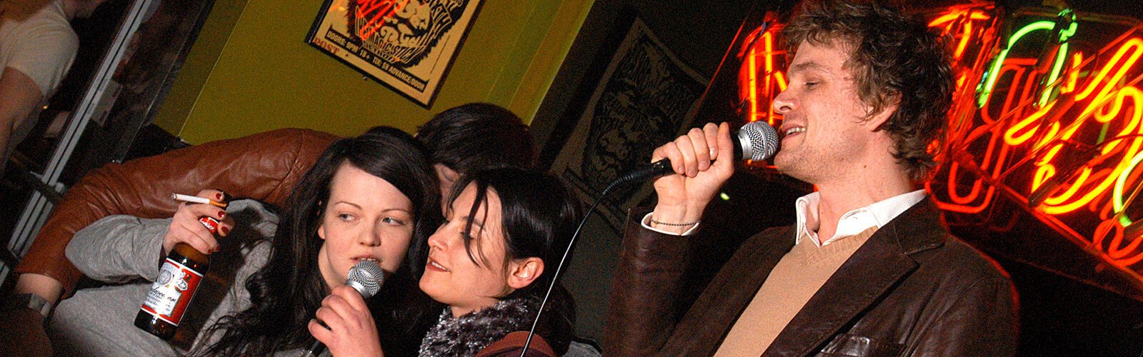 Meg White and Brendan Benson sing karaoke after Brendan's record release show at the Magic Stick. March 21, 2005.