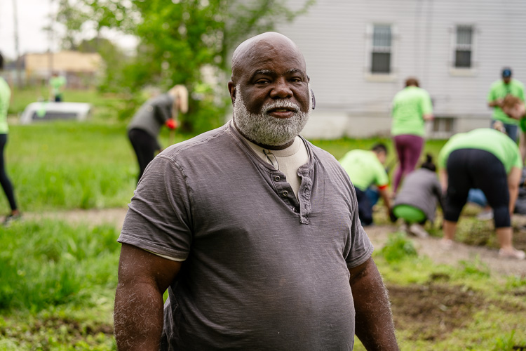 Ron Matten at Dexter-Linwood Cordon Community Gardens. Photo by Nick Hagen.