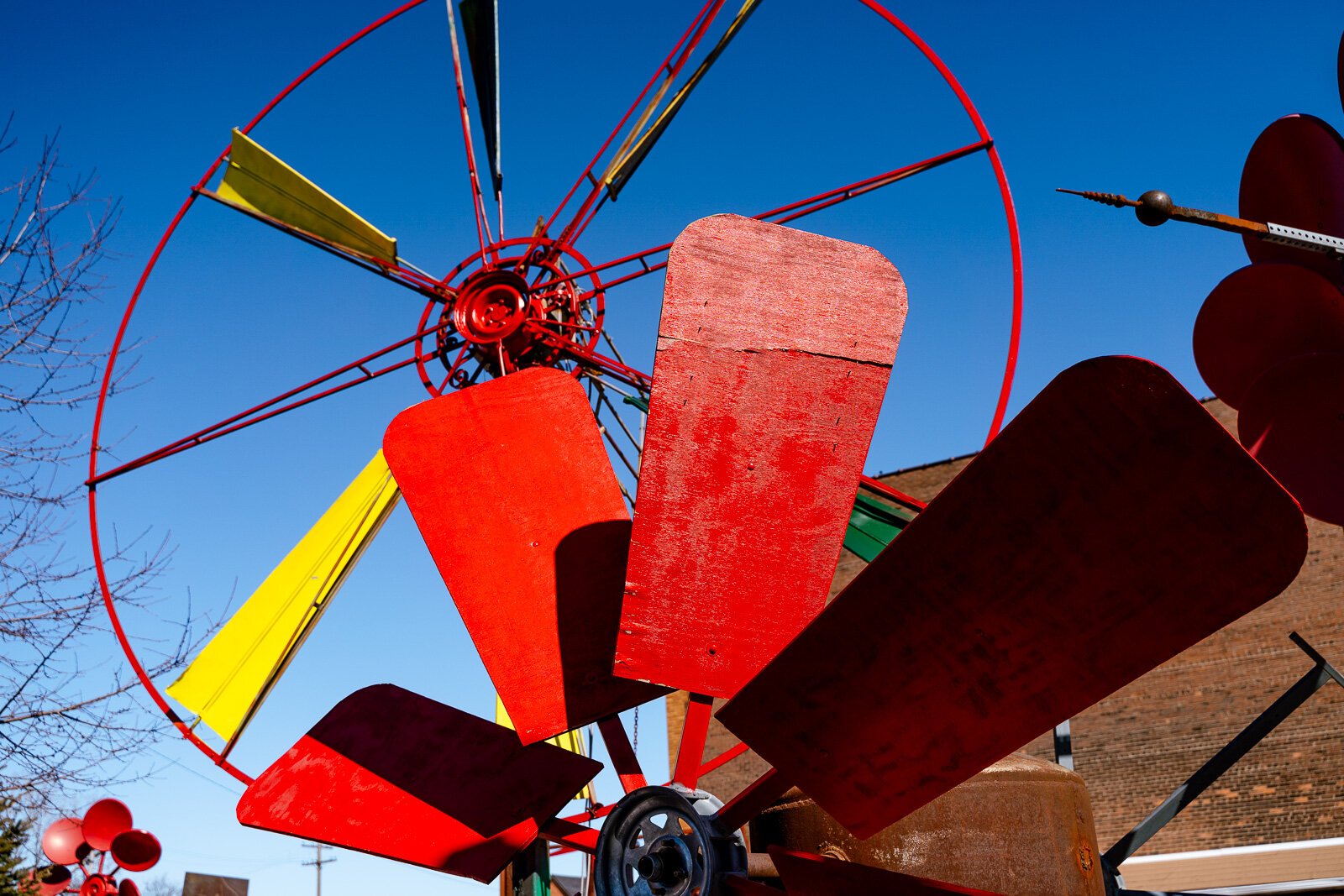 One of the windmills at CAN Art Handworks Sculpture Park & Detroit Windmill Wind Turbine Farm 
