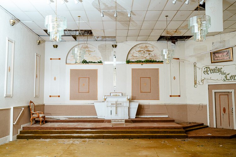 Inside of a Ponce Clay property in Highland Park.