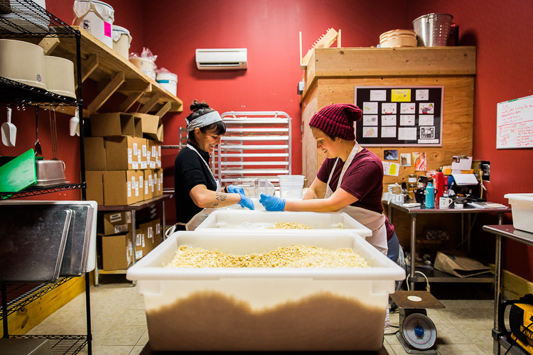 Making tempeh at the Brinery