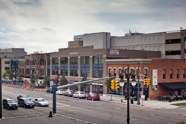 3900 block Southbound on Woodward Ave.