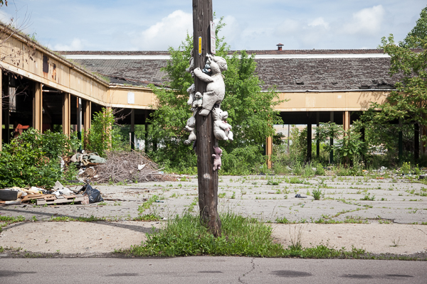 The long-abandoned Chene-Ferry Market