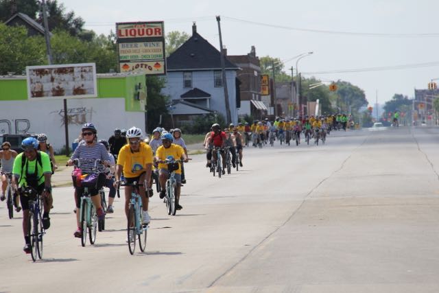 Handlebars for Homeless bike tour