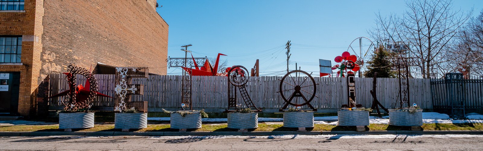 CAN Art Handworks Sculpture Park & Detroit Windmill Wind Turbine Farm. Photo by Nick Hagen