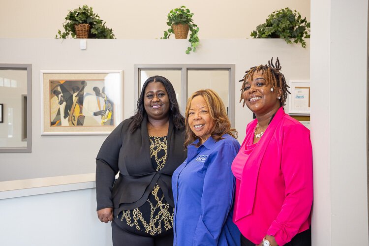Jawana Jackson, Linda Smith and Shanin Green-Flowers of U SNAP BAC